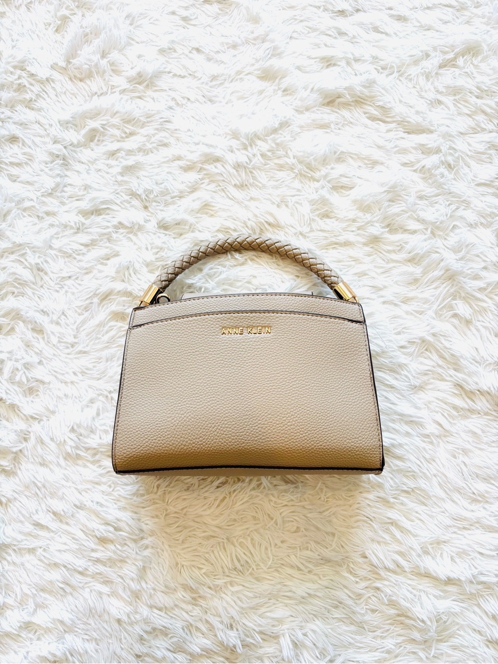 🤍 New! Anne Klein Beige Crossbody Bag with Gold Accents